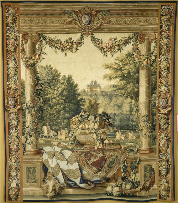 Les Maisons Royales : Marimont (1er entrefenêtre)_0